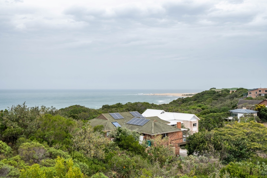 3 Bedroom Property for Sale in Seafield Eastern Cape